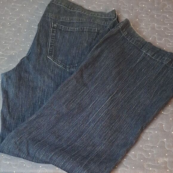 Old Navy The Flirt Women's Blue Jeans size 14 - Picture 1 of 6